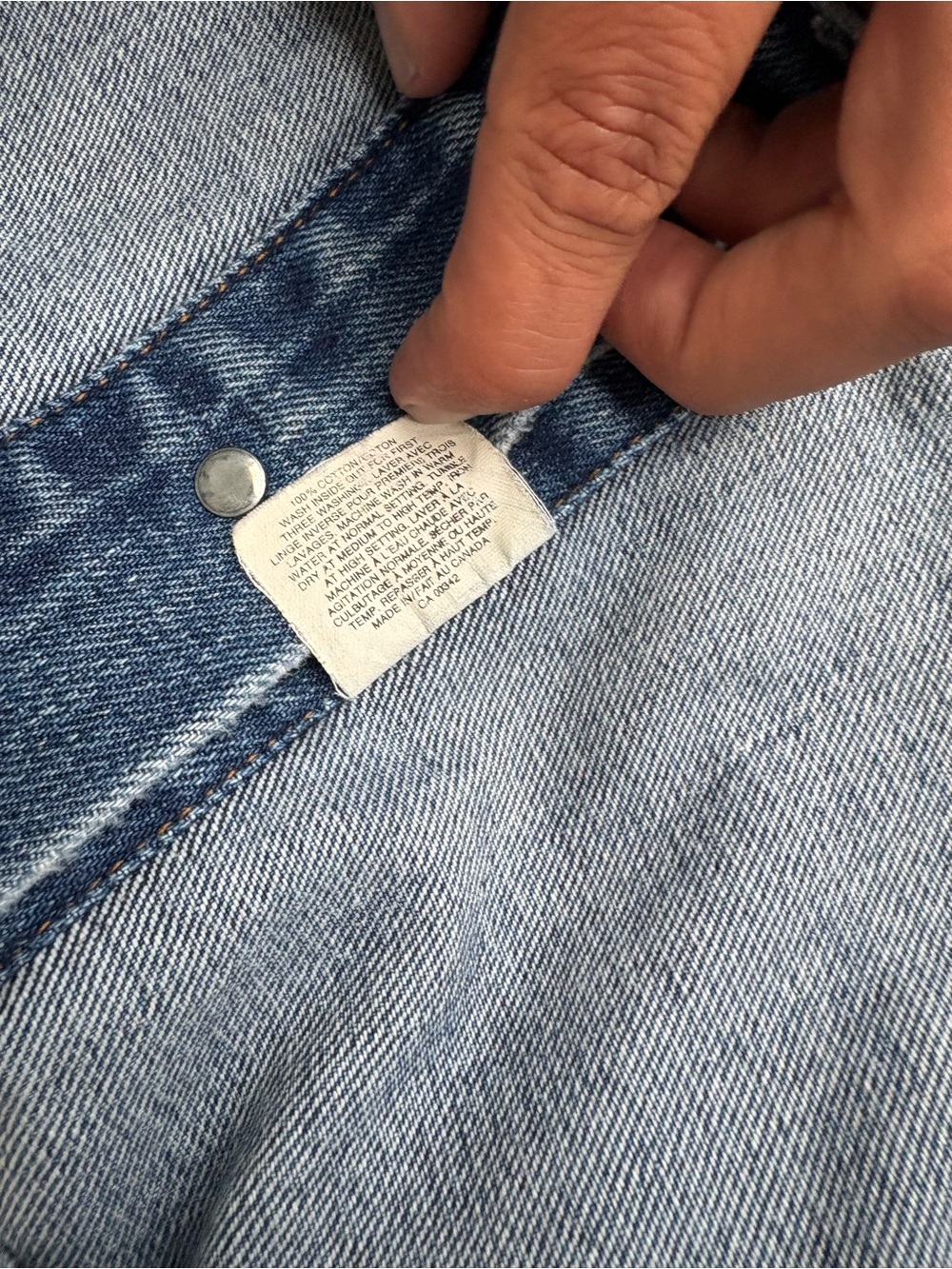 Vintage 90s Levis 75025 Denim Trucker Jacket Made in Canada Medium Wash Large 27 - Picture 6 of 6